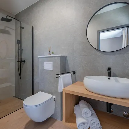 Holiday home Lovely In Labin With Kitchen *